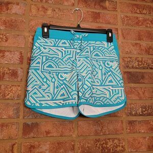 Columbia shorts size medium 10/12